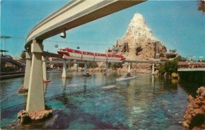 Amusement Disneyland Anaheim California Monorail Postcard 2-1277
