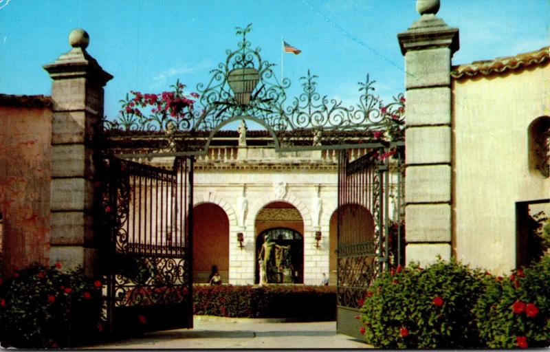 Florida Sarasota Ringling Museum Entrance