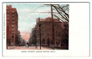 GRAND RAPIDS, Michigan MI ~ PEARL STREET Scene ca 1900s UDB  Postcard