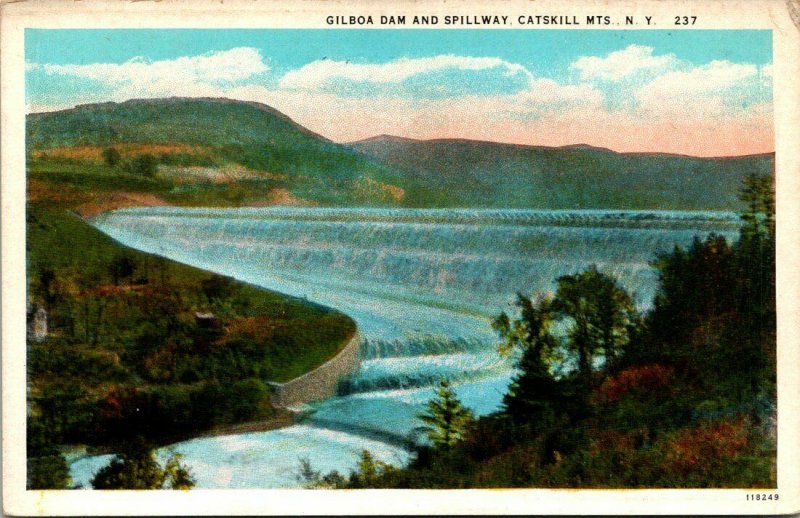 VINTAGE POSTCARD GILBOA DAM AND SPILLWAY IN THE CATSKILL MOUNTAINS N.Y. C. 1925 