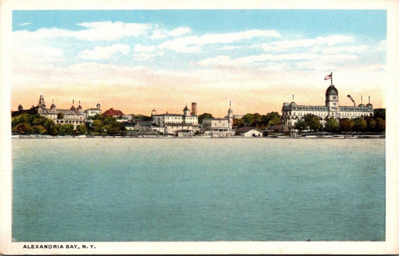 New York Alexandria Bay Waterfront View