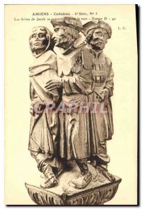 Old Postcard Amiens cathedral the brothers Jacob work together to kill Ramp D