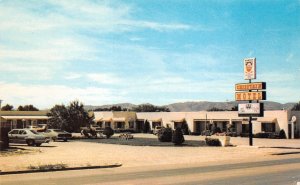 Douglas, Wyoming, Chieftain Motel, AA361-13