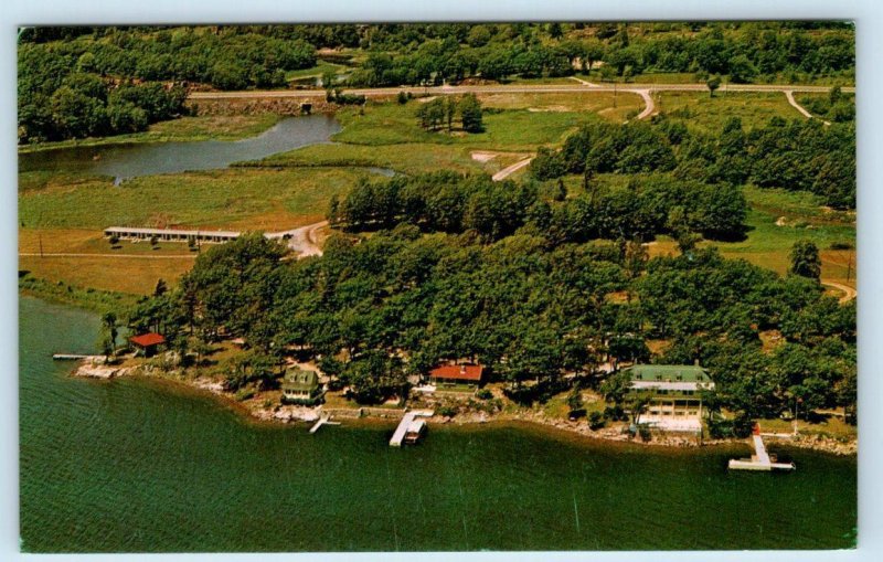 LANSDOWNE, Ontario Canada ~ Roadside IVY LEA INN & MOTEL ISLAND HO  Postcard