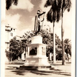 c1940s Honolulu, Oahu HI RPPC King Kamehameha Statue Monument Real Photo PC A200