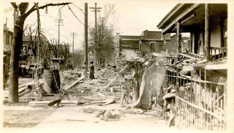 OH - Dayton. March 1913 Flood Aftermath,  - RPPC  (PHOTO, not a postcard)