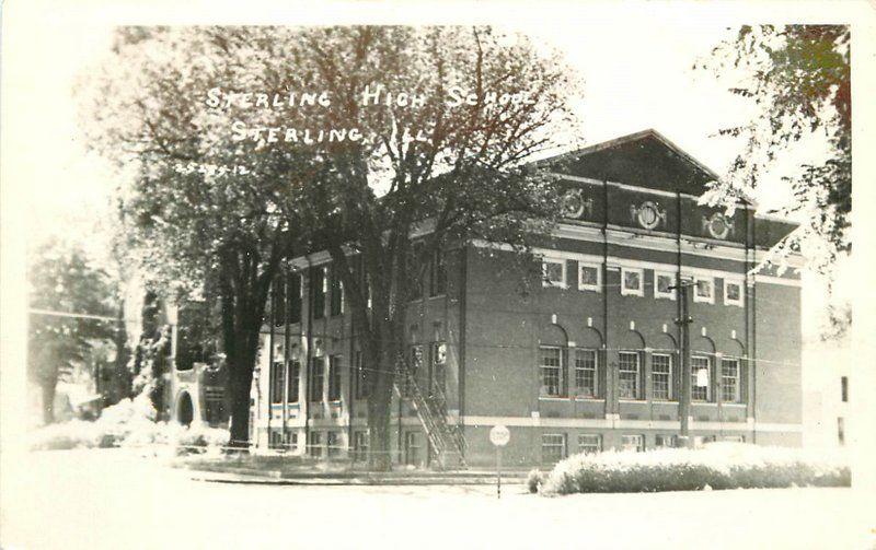 High School Sterling Illinois 1940s RPPC Photo Postcard 13388