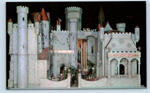 CHICAGO, IL Illinois~ Colleen Moore FAIRY CASTLE Museum Science & Industry 1960s