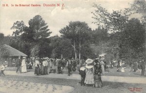 BOTANICAL GARDENS DUNEDIN NEW ZEALAND POSTCARD (c. 1907)