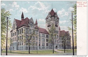 DETROIT, Michigan, 1900-1910's; Central High School