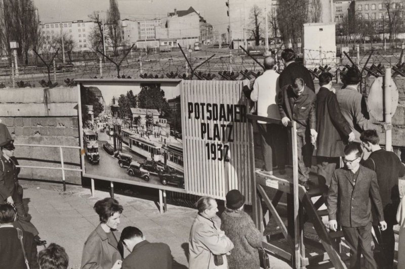 Potzdamer Platz Berlin Soviet Sector Wall German RPC Postcard