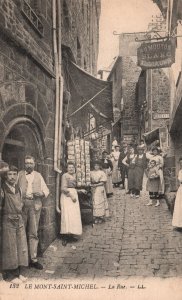 Vintage Postcard 1910's Narrow Street Le Mont Saint Michel La Rue France FR 