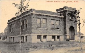 J59/ East Jordan Michigan Postcard c1910 Catholic School Building 331