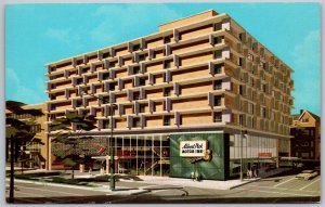Washington DC 1960s Postcard Albert Pick Motor Inn Motel
