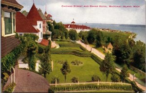 Postcard Chicago Street and Grand Hotel in Mackinac Island, Michigan