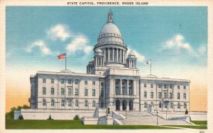 Vintage Postcard 1930's State Capitol Providence Rhode Island R. I.