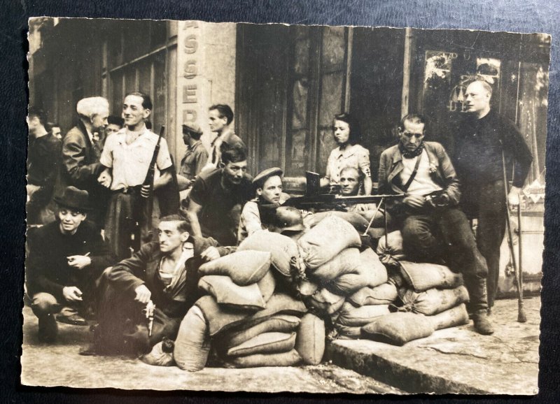 Mint France Real Picture Postcard Liberation Of Paris Barricade In The City