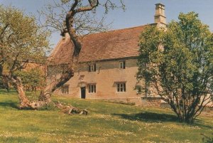 Woolsthorpe Manor Colsterworth Lincolnshire Postcard