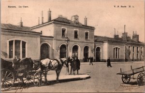 France Nevers La Gare Vintage Postcard 04.97