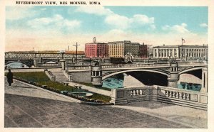 Vintage Postcard Riverfront View Buildings Bridge Des Moines Iowa Hyman's News