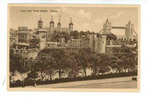 UK - England, London. The Tower of London & Tower Bridge 