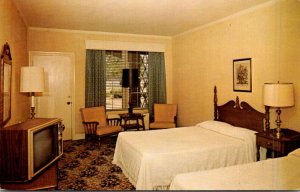 Georgia Perry Quality Inn Guest Room