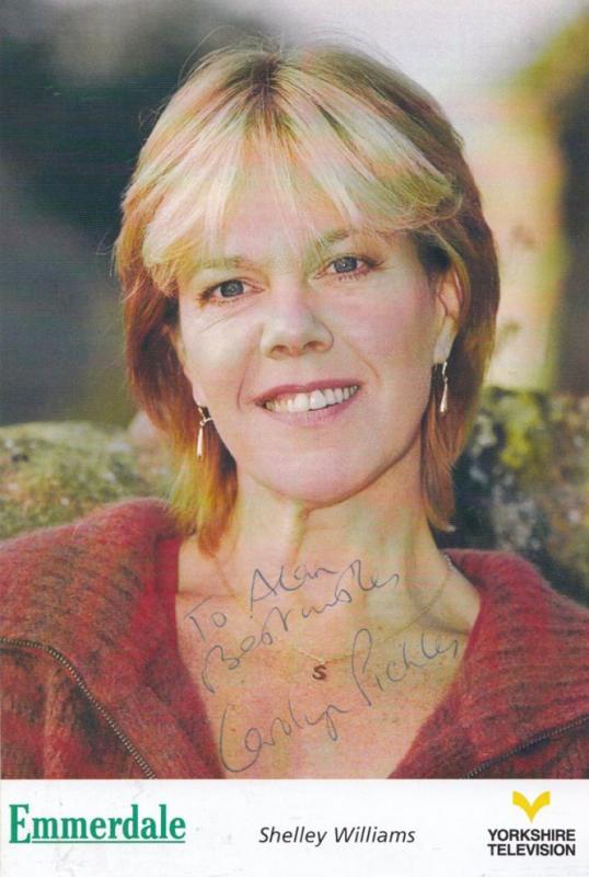 Shelley Williams of Emmerdale Farm Hand Signed Cast Card Photo