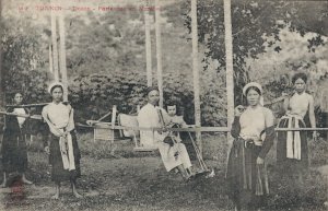 Cochinchine - Tonkin Doson Porteuses en Marche Vietnam 04.04