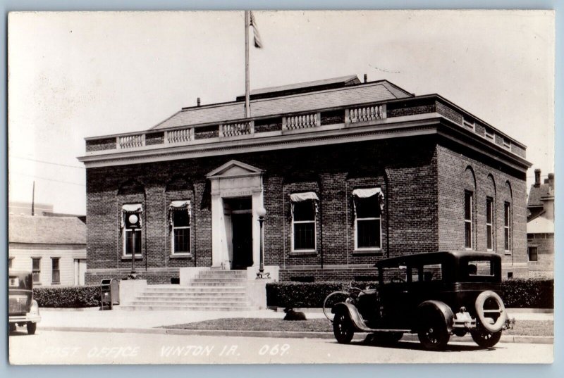 Vinton Iowa IA Postcard Post Office Exterior Building c1940 RPPC Photo Vintage