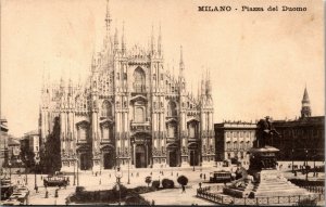 Vtg Milano Italy Piazza del Duomo Milan Postcard