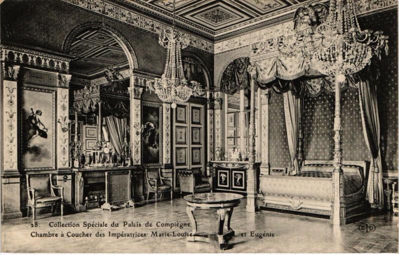 CPA Coll. Speciale du Palais de COMPIEGNE - Chambre a Coucher des (291281)