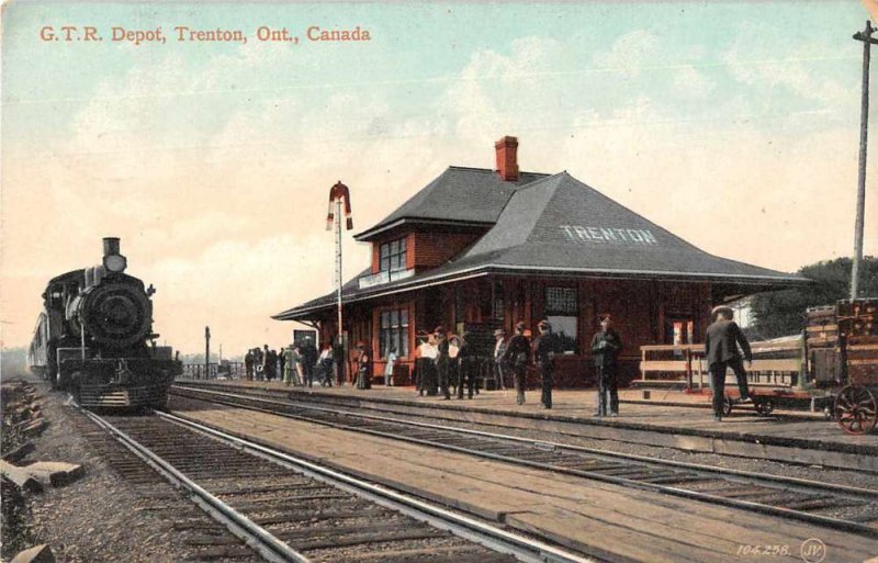 Trenton Ontario Canada GTR Depot  Train Station Vintage Postcard AA4161