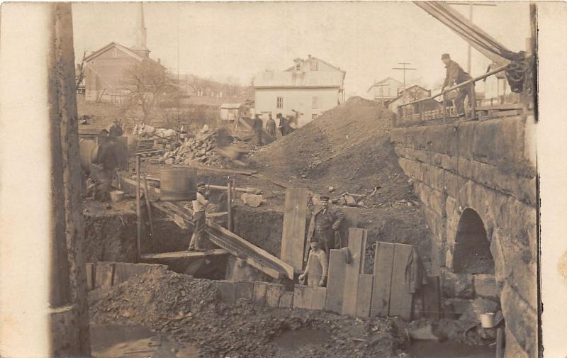 E82/ Hannibal Ohio RPPC Postcard 1915 Bridge Construction Occupational