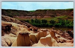 Hoodoos, Badlands, Drumheller, Alberta, Vintage 1999 Postcard, Slogan Cancel