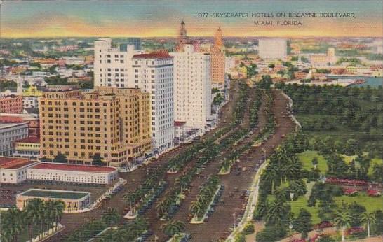 Florida Miami Skyscraper Hotels On Biscayne Boulevard