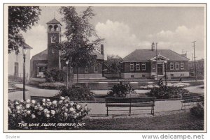 The Lowe Square, RENFREW, Ontario, Canada, PU-1936