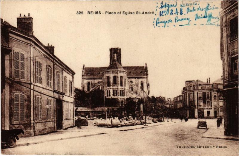 CPA Reims - Place et Église St-Andre (742681)