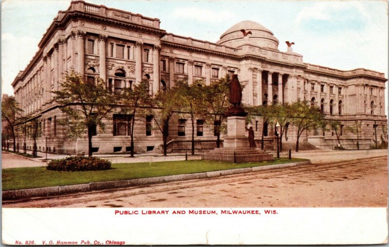 Milwaukee WI Public Library and Museum postcard Wisconsin 1910 POSTMARKED