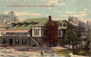 Postcard Grand Rapids Boat and Canoe Club in Grand Rapids, Michigan~128079