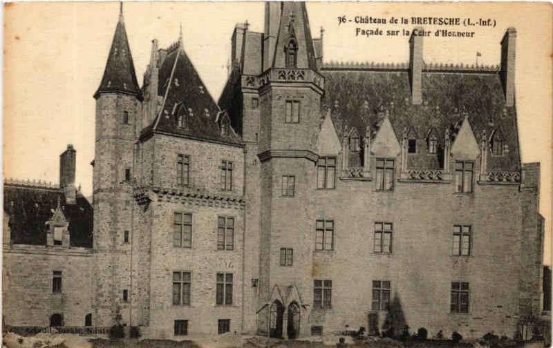 CPA Chateau de la Bretesche (L.-Inf.) - Facade sur la Cour d'Honneur (588129)