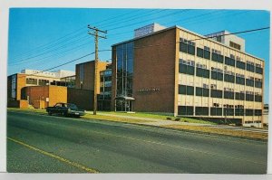 CT University of Connecticut The Life Science Building Postcard N7