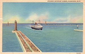 US    PC2508 STEAMER ENTERING HARBOR, MUSKEGON, MICH.