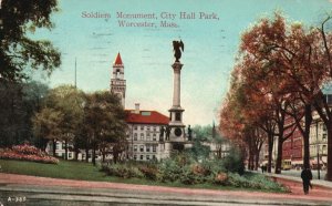 Vintage Postcard 1910's Soldiers Monument City Hall Park Worcester Massachusetts