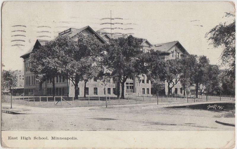 Minnesota Mn Postcard c1910 MINNEAPOLIS East High School Building