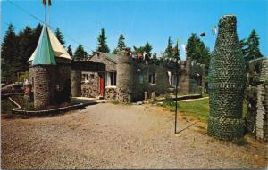 George's Glass Castle Duncan BC British Columbia Bottle Unused Postcard D61