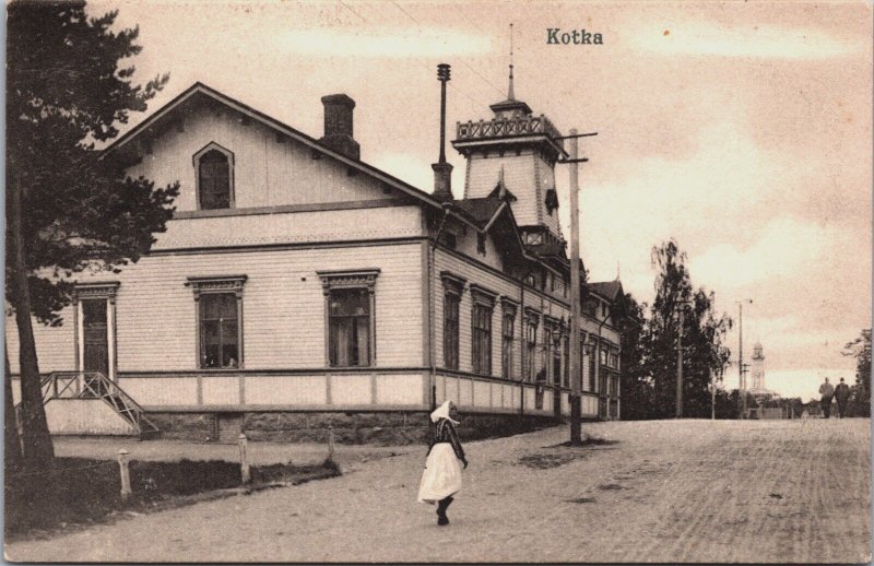 Finland Kotka Vintage Postcard C129