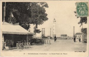 CPA OUISTREHAM Le Rond-Point du Phare (1225895)