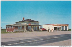 Garage & Station de Service ESSO , Chez Paul Restaurant , St-Bernard , Quebec...