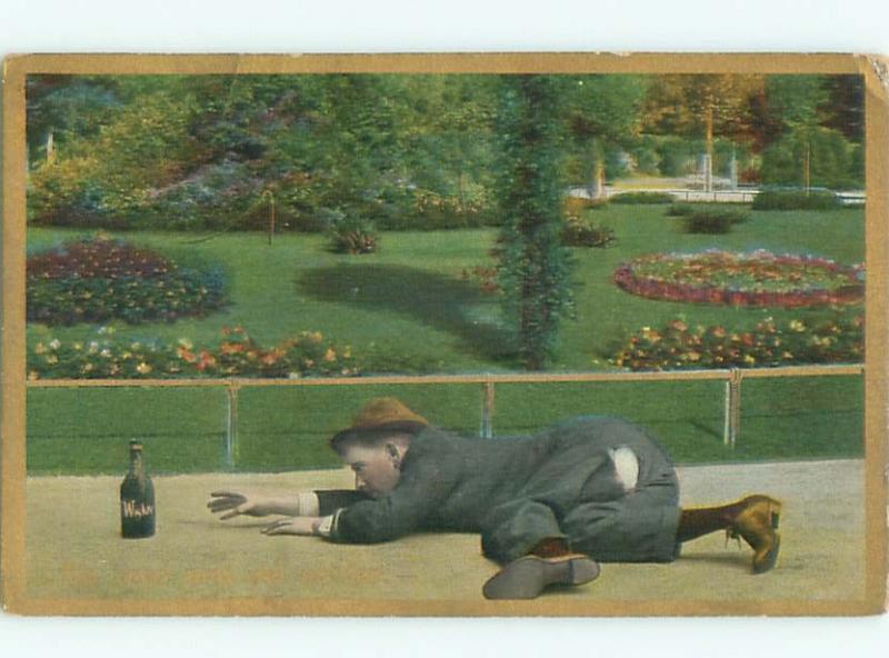 Pre-Linen Comic DRUNK MAN CRAWLS FOR THE BOTTLE AB8975