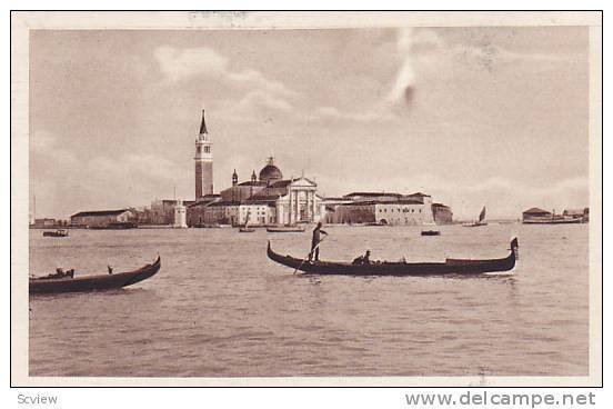 Gondola, Isola S. Giorgio, Venezia (Veneto), Italy, 1900-1910s